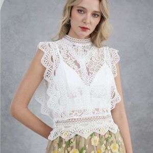 Elegant White Lace Sleeveless Top